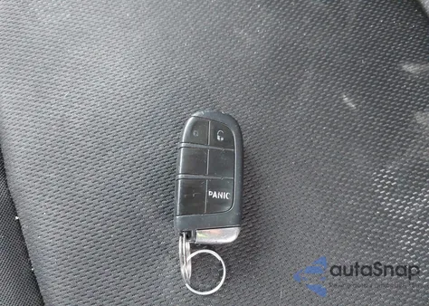 2017 Jeep Renegade Sport 4X4 из США, поврежденный, VIN ZACCJBAB0HPG05695